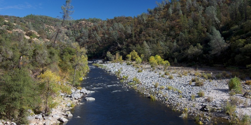 Boaters Rescued After Boating Incident on Wolf Creek Dam
